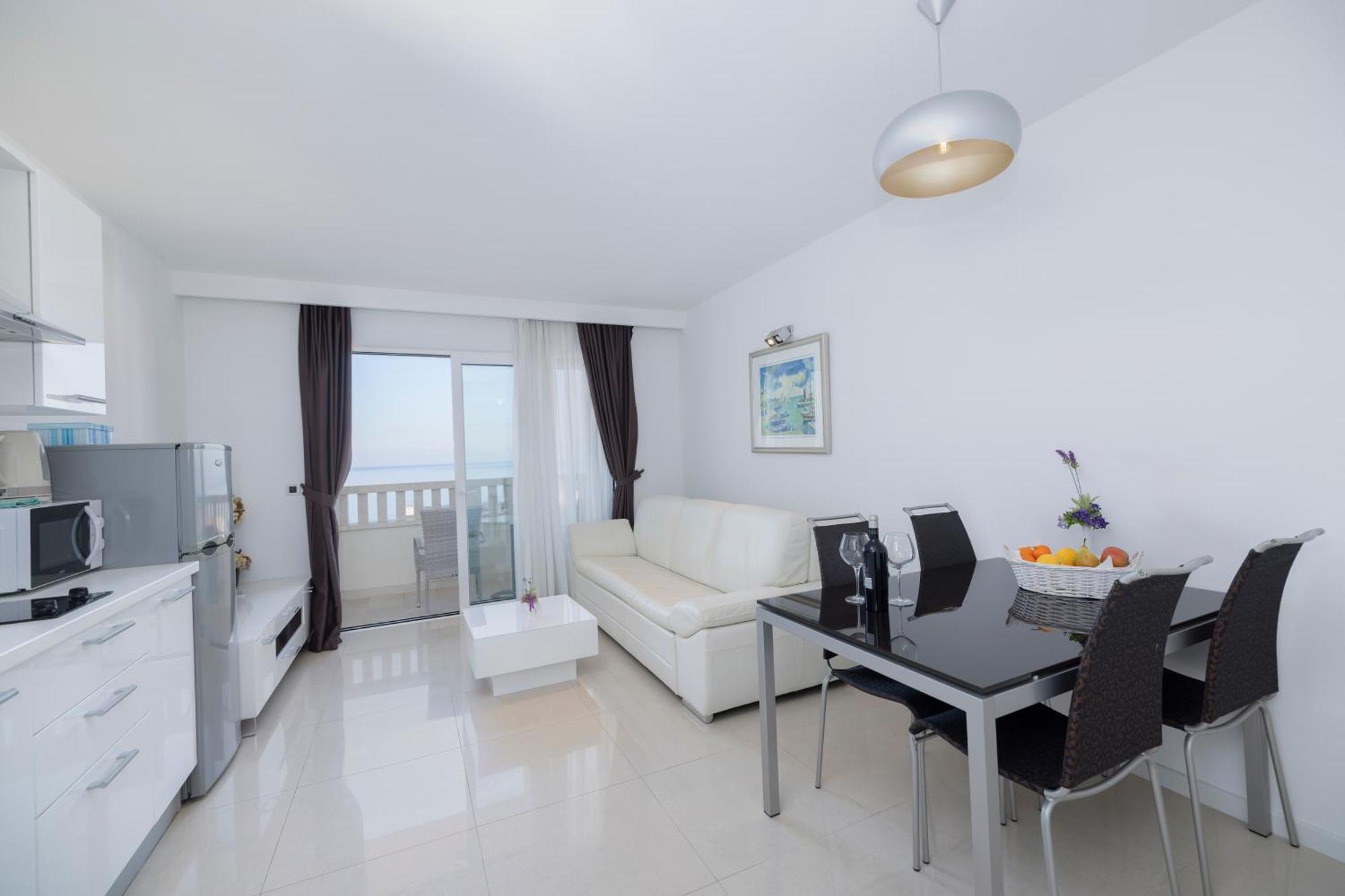 Villa 3M Tučepi Buitenkant foto