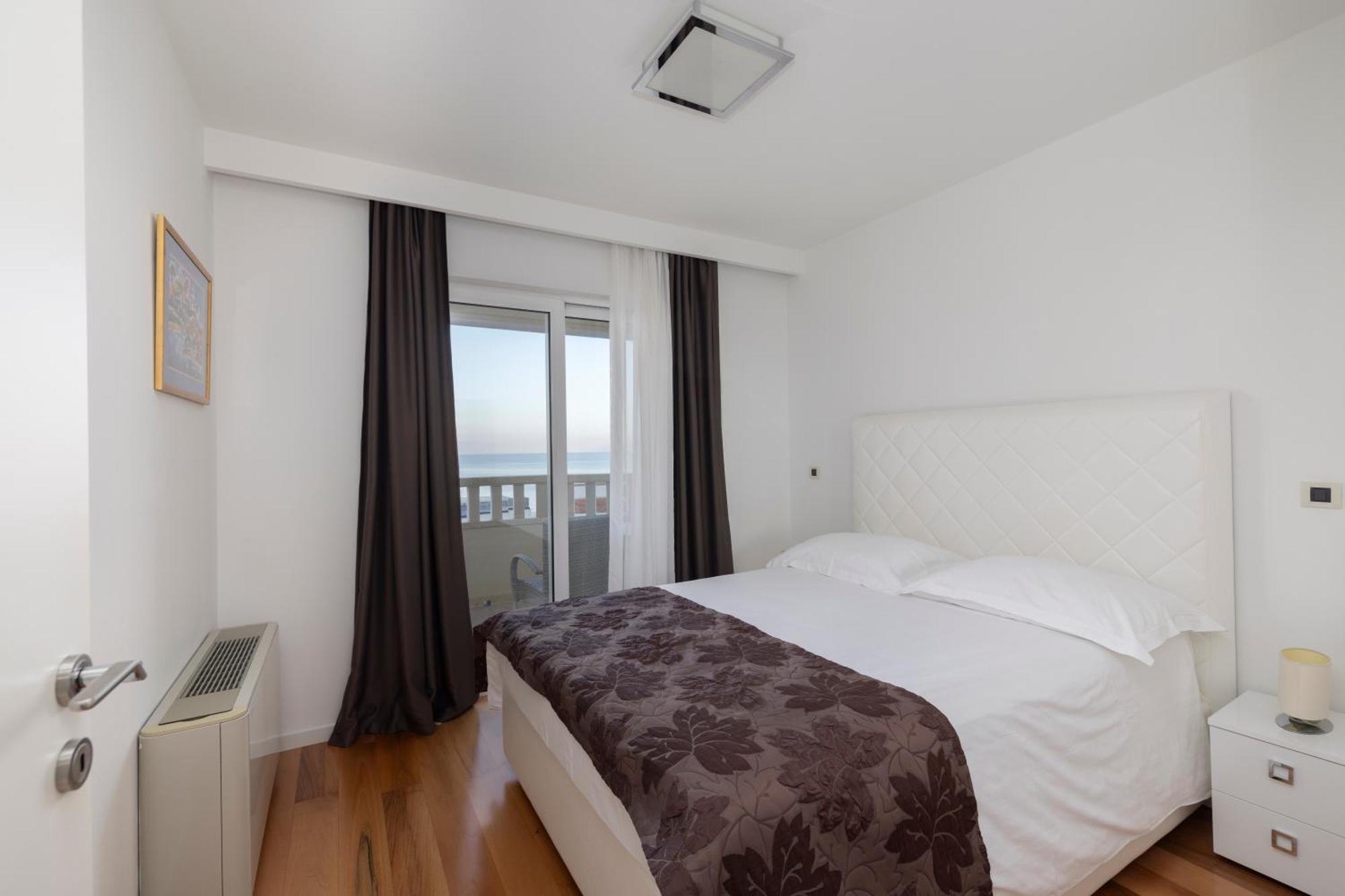 Villa 3M Tučepi Buitenkant foto